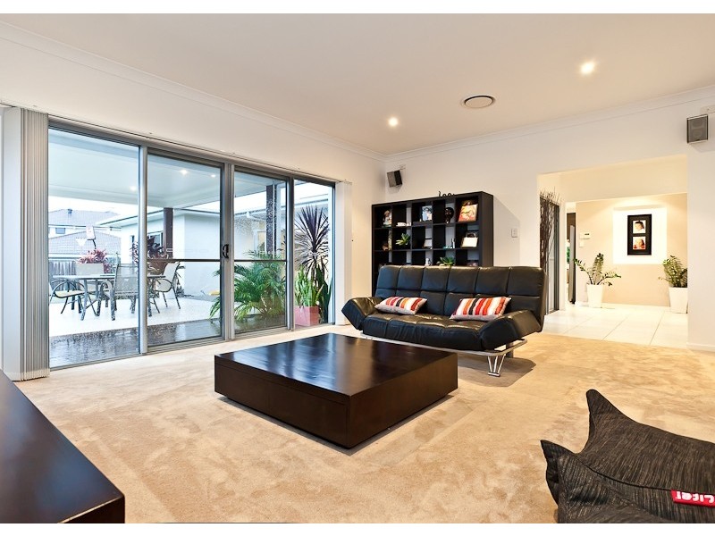 7 Tangerine Court, Narangba QLD 4504