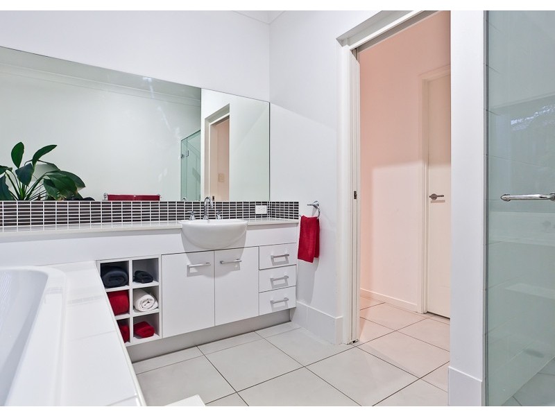 7 Tangerine Court, Narangba QLD 4504