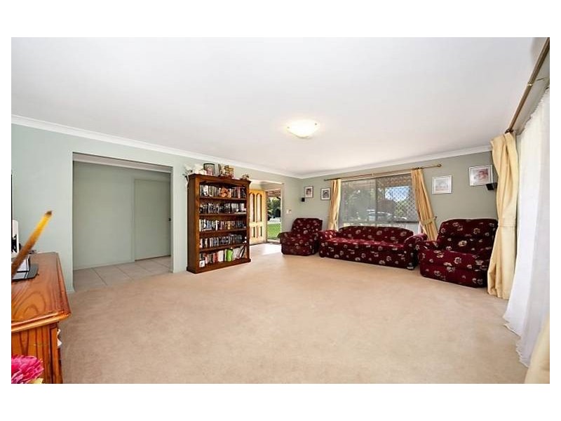 2 Lakewood Drive, Burpengary QLD 4505