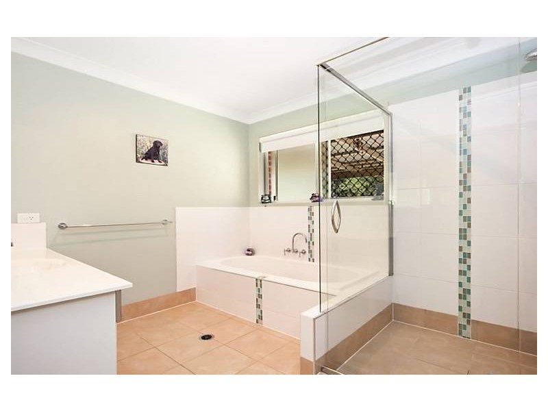 2 Lakewood Drive, Burpengary QLD 4505
