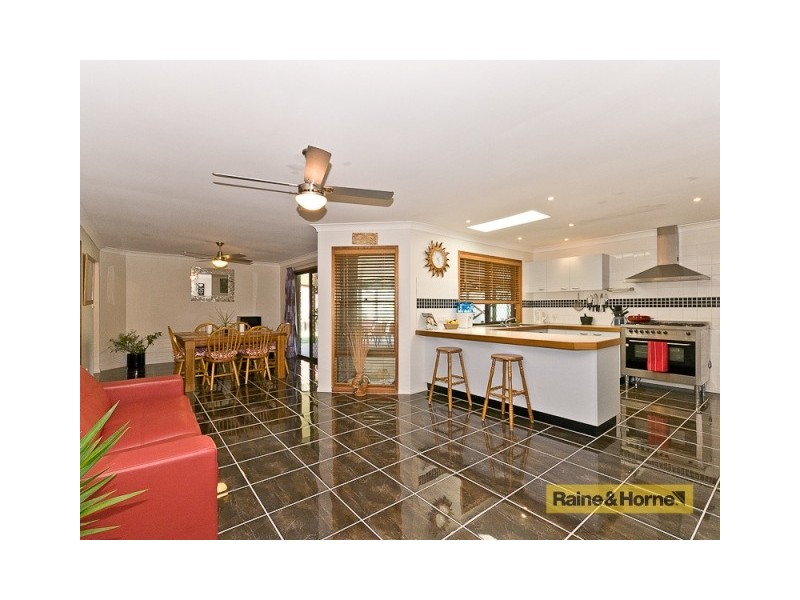 32 Madeline Drive, Morayfield QLD 4506