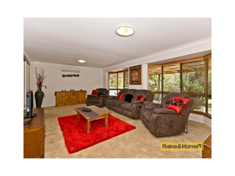 32 Madeline Drive, Morayfield QLD 4506