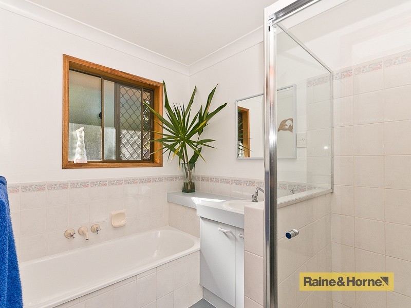 32 Madeline Drive, Morayfield QLD 4506
