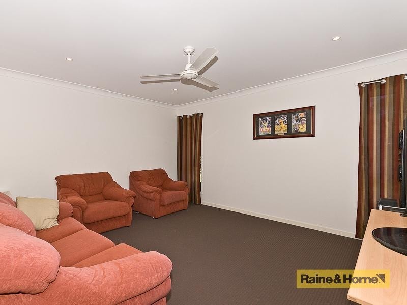 9 Flametree Court, Elimbah QLD 4516