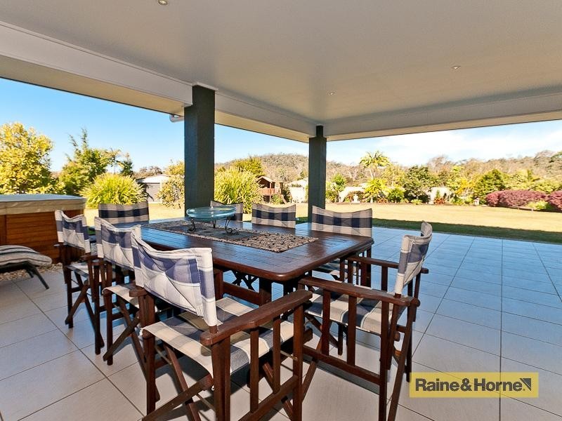 9 Flametree Court, Elimbah QLD 4516
