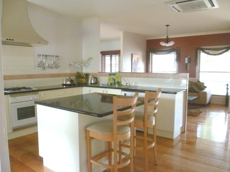 33 Rosehill Drive, Burpengary QLD 4505