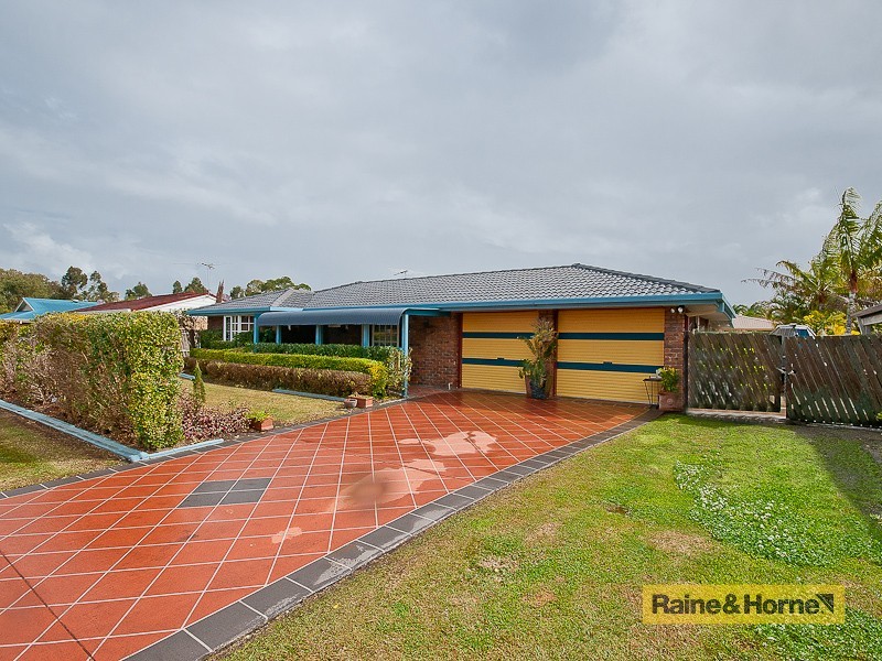 12 Trafalgar Dr, Kippa-ring QLD 4021