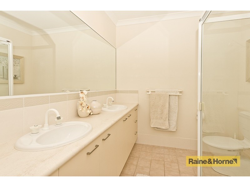 4 Barrine Pl, Narangba QLD 4504