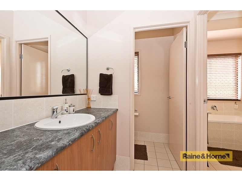 8 Tulipwood Way, Narangba QLD 4504