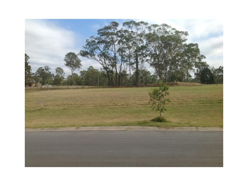 14 Pocketwood Place, Upper Caboolture QLD 4510