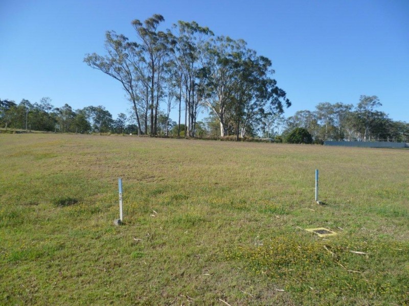 14 Pocketwood Place, Upper Caboolture QLD 4510