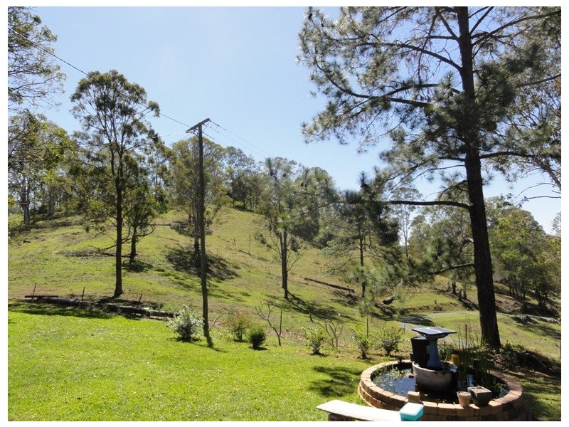 276 Forest Hills Dr, Morayfield QLD 4506