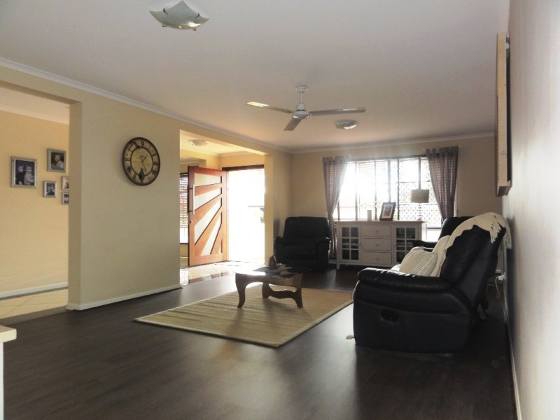 8 Hilton Ct, Burpengary QLD 4505