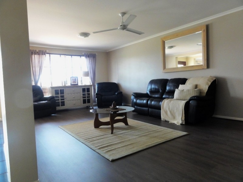 8 Hilton Ct, Burpengary QLD 4505