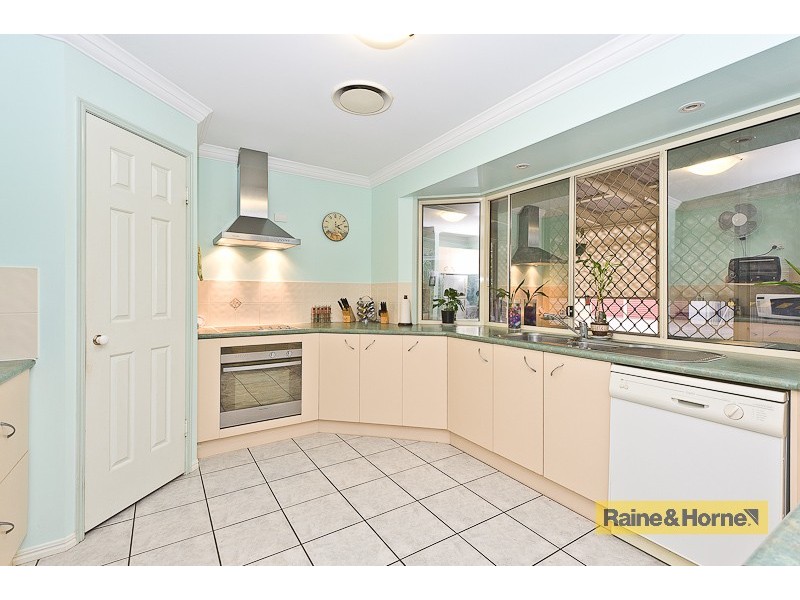 5 Dover Crt, Burpengary QLD 4505