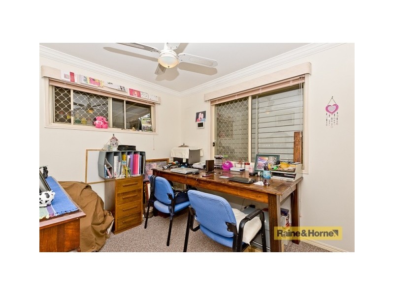 5 Dover Crt, Burpengary QLD 4505