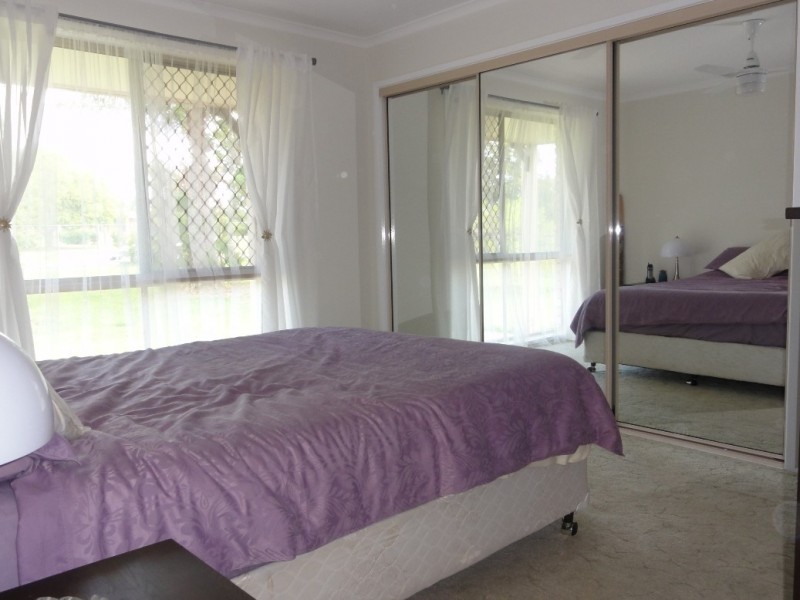 27 Bramston Court, Burpengary QLD 4505