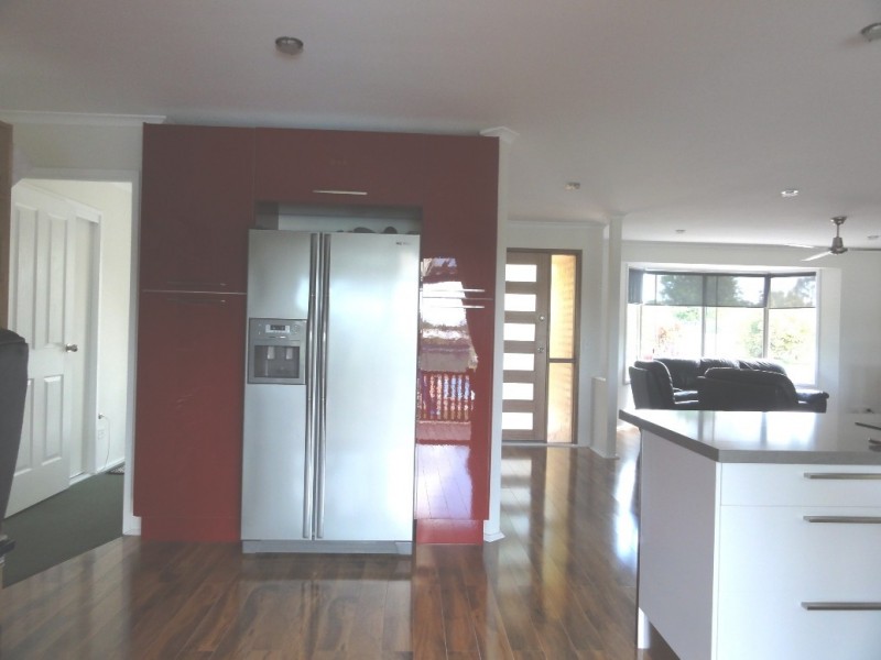 27 Bramston Court, Burpengary QLD 4505