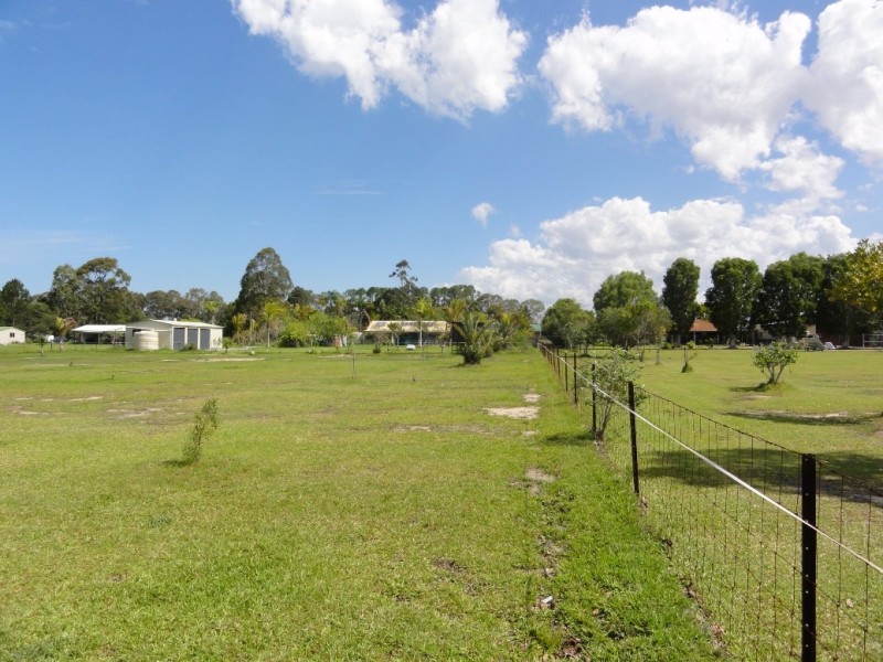 27 Bramston Court, Burpengary QLD 4505