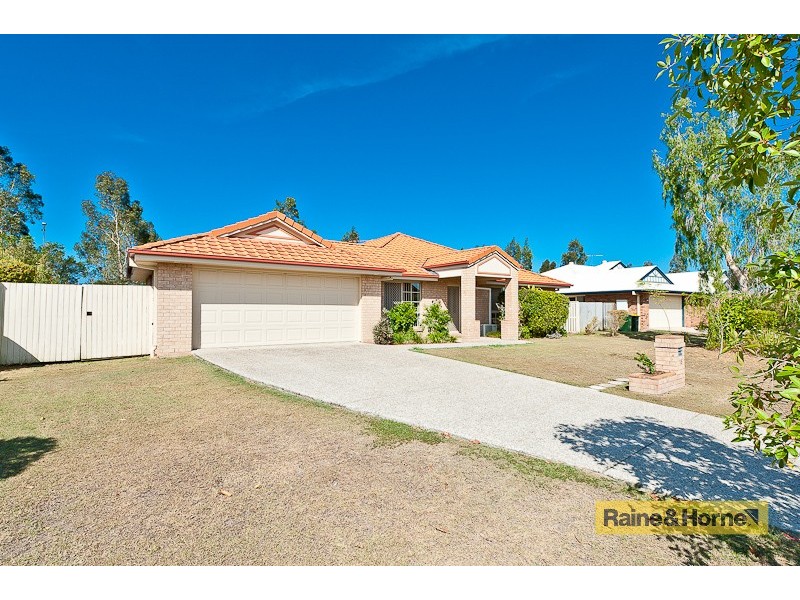 15 Cootamundra Cres, Narangba QLD 4504