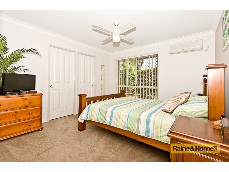 15 Cootamundra Cres, Narangba QLD 4504