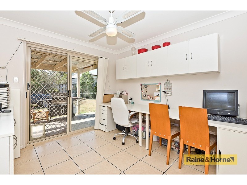 15 Cootamundra Cres, Narangba QLD 4504