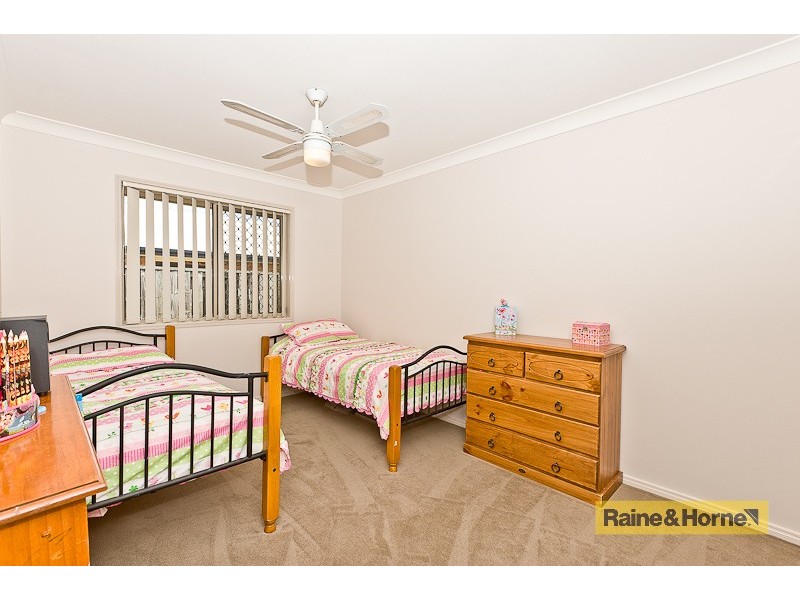 15 Cootamundra Cres, Narangba QLD 4504