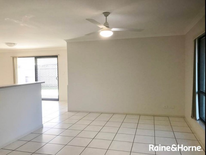 73 Ridgegarden Drive, Morayfield QLD 4506