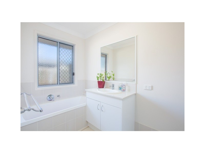 10 Tedar Close, Bellmere QLD 4510