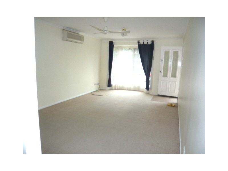 Unit 2/3 Elgar Place, Burpengary QLD 4505