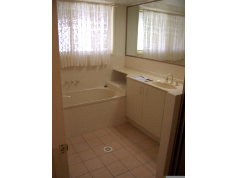 1/77 Henderson Road, Burpengary QLD 4505