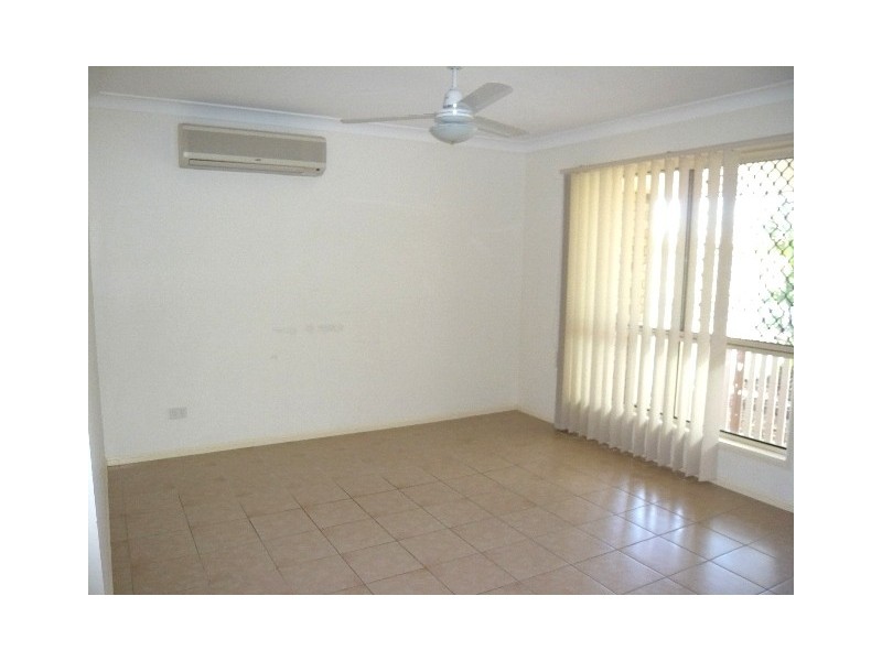 1/77 Henderson Road, Burpengary QLD 4505