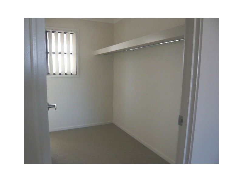 4/9 David Street, Burpengary QLD 4505