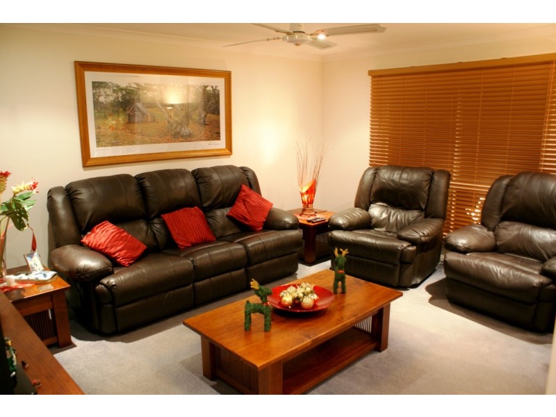 39 Tamarillo Cct, Narangba QLD 4504