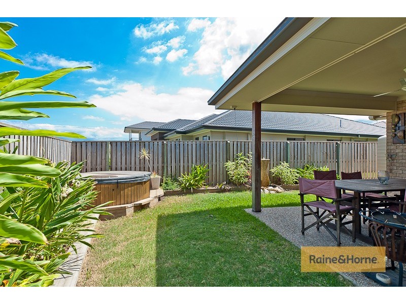 15 Severn Cr, North Lakes QLD 4509