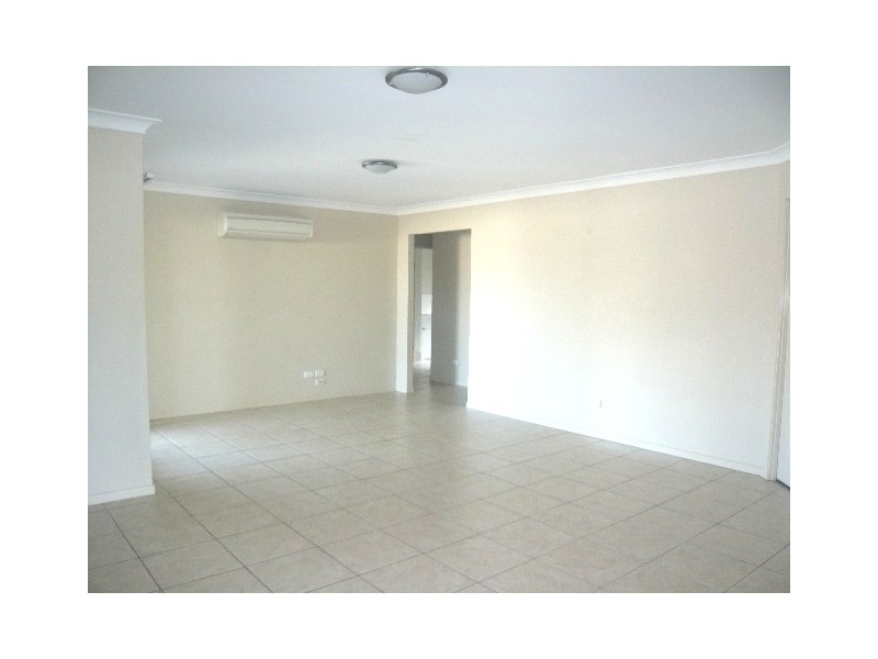 70 Lennon Blvd, Narangba QLD 4504