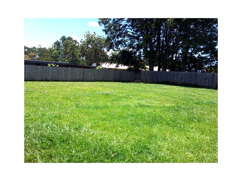 33 Lawson Street, Caboolture QLD 4510