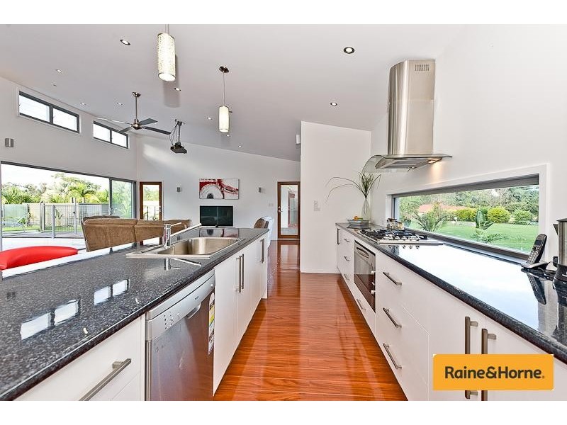 6 Glady Avenue, Caboolture QLD 4510