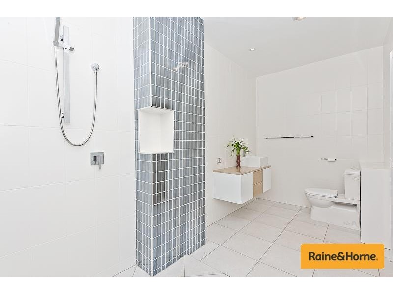 6 Glady Avenue, Caboolture QLD 4510