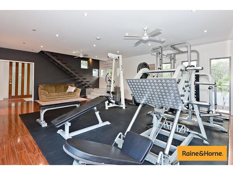 6 Glady Avenue, Caboolture QLD 4510