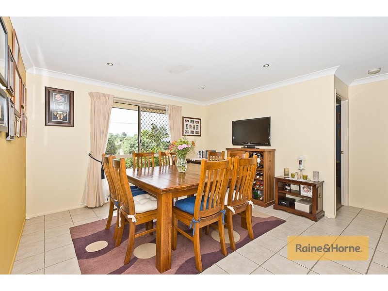 4 Chatswood Ct, Wamuran QLD 4512