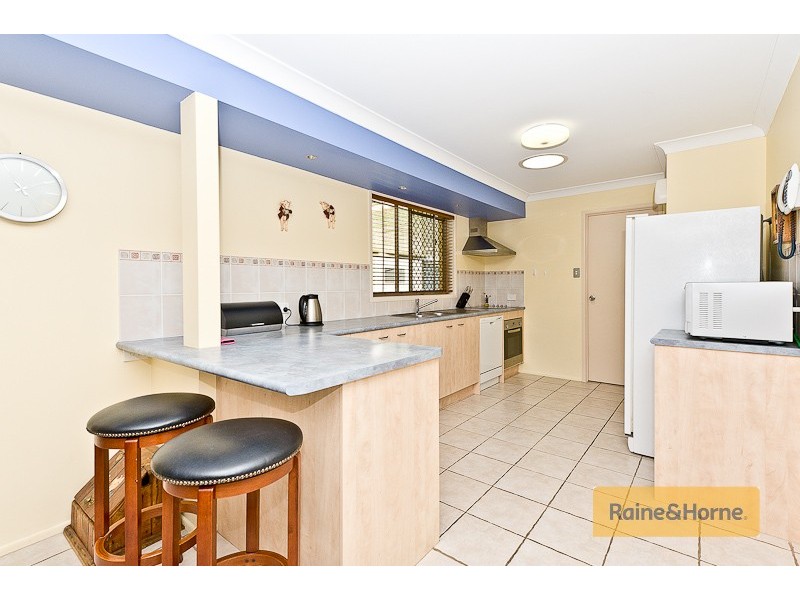 4 Chatswood Ct, Wamuran QLD 4512