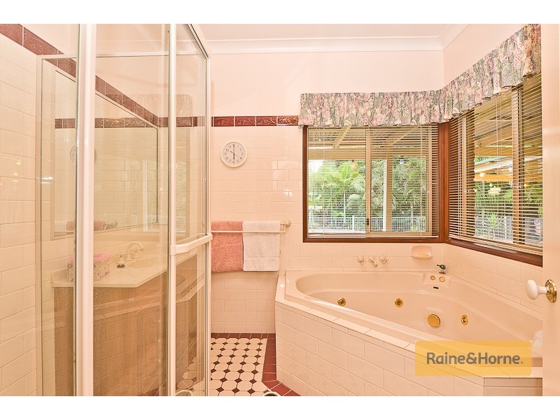 111 Riflebird Dr, Upper Caboolture QLD 4510