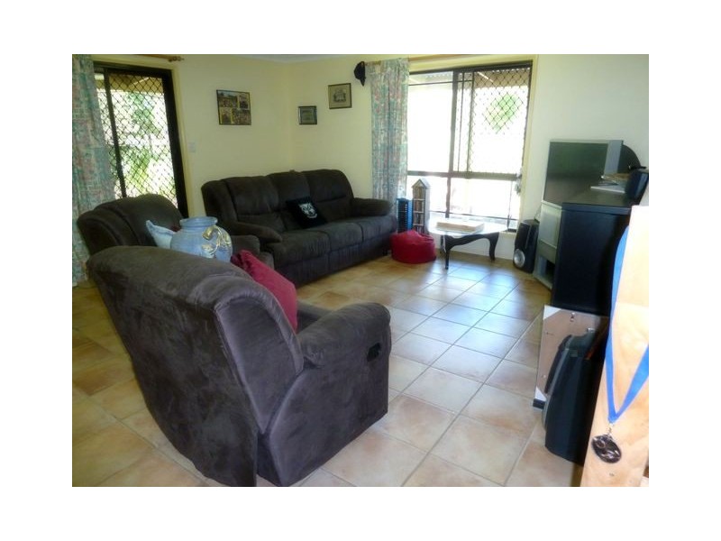 30 Calais Crt, D’aguilar QLD 4514