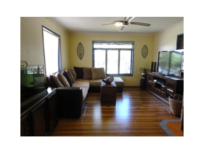 2 Blackwood Street, Morayfield QLD 4506