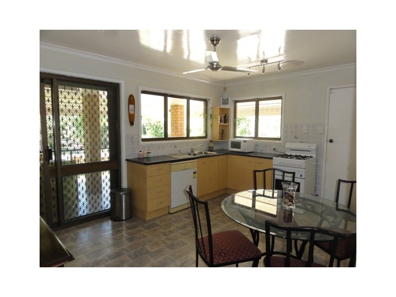 2 Blackwood Street, Morayfield QLD 4506