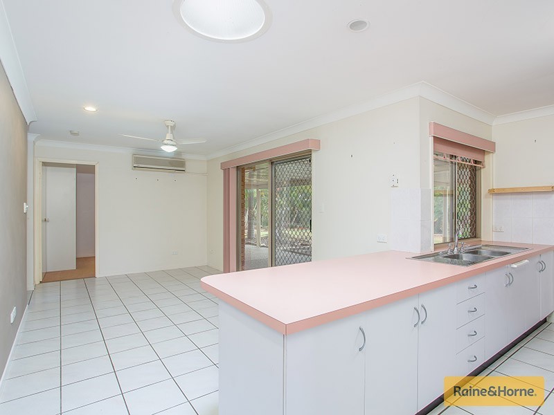 8 Landini Court, Burpengary QLD 4505