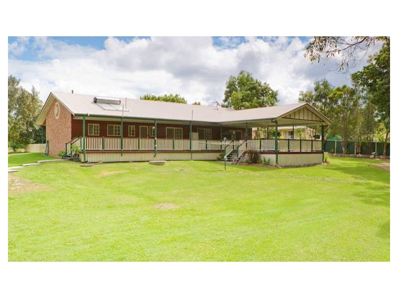 1 Trevelian St, Morayfield QLD 4506