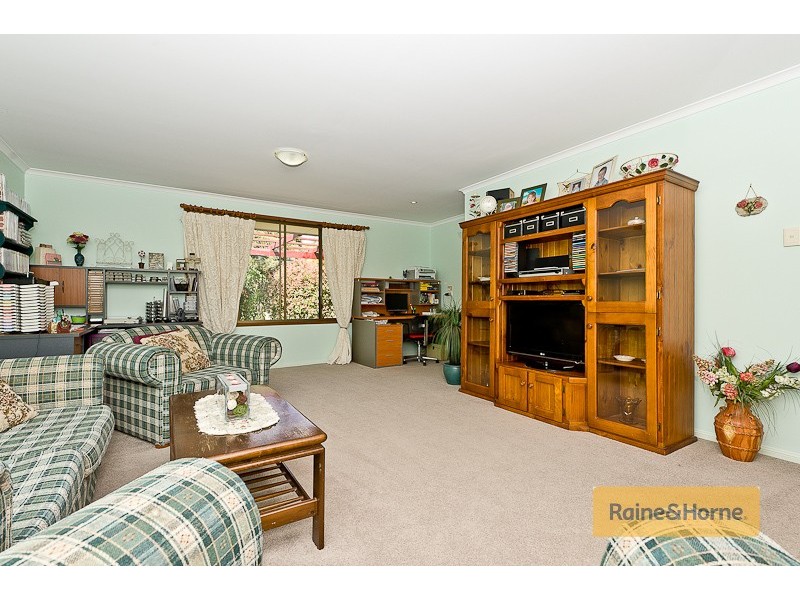 6 Sturt St, Morayfield QLD 4506