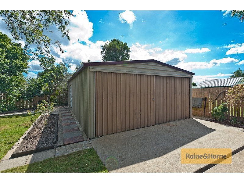 6 Sturt St, Morayfield QLD 4506